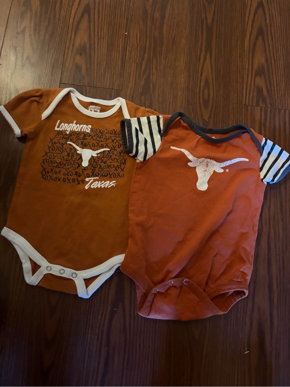Texas Longhorns Baby Onesies - Burnt Orange bundle